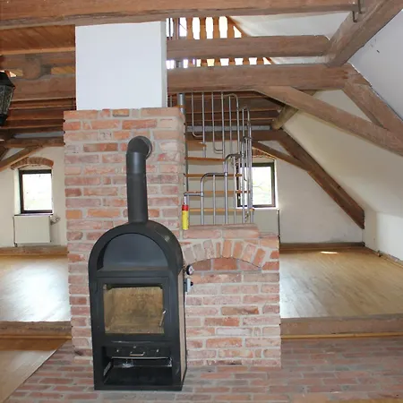 Nyaraló Statek-hofje Broumov