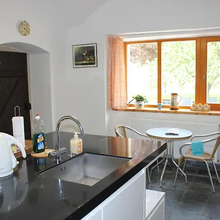 Nyaraló Statek-hofje Broumov